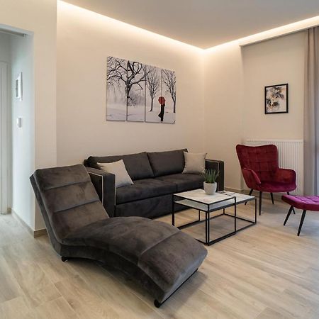 Lux Palace Trikala 外观 照片
