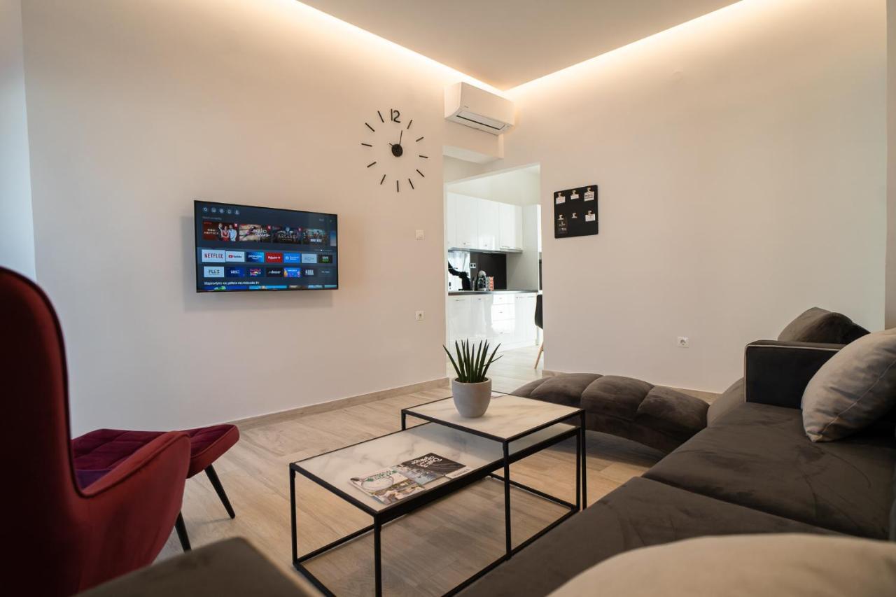 Lux Palace Trikala 外观 照片