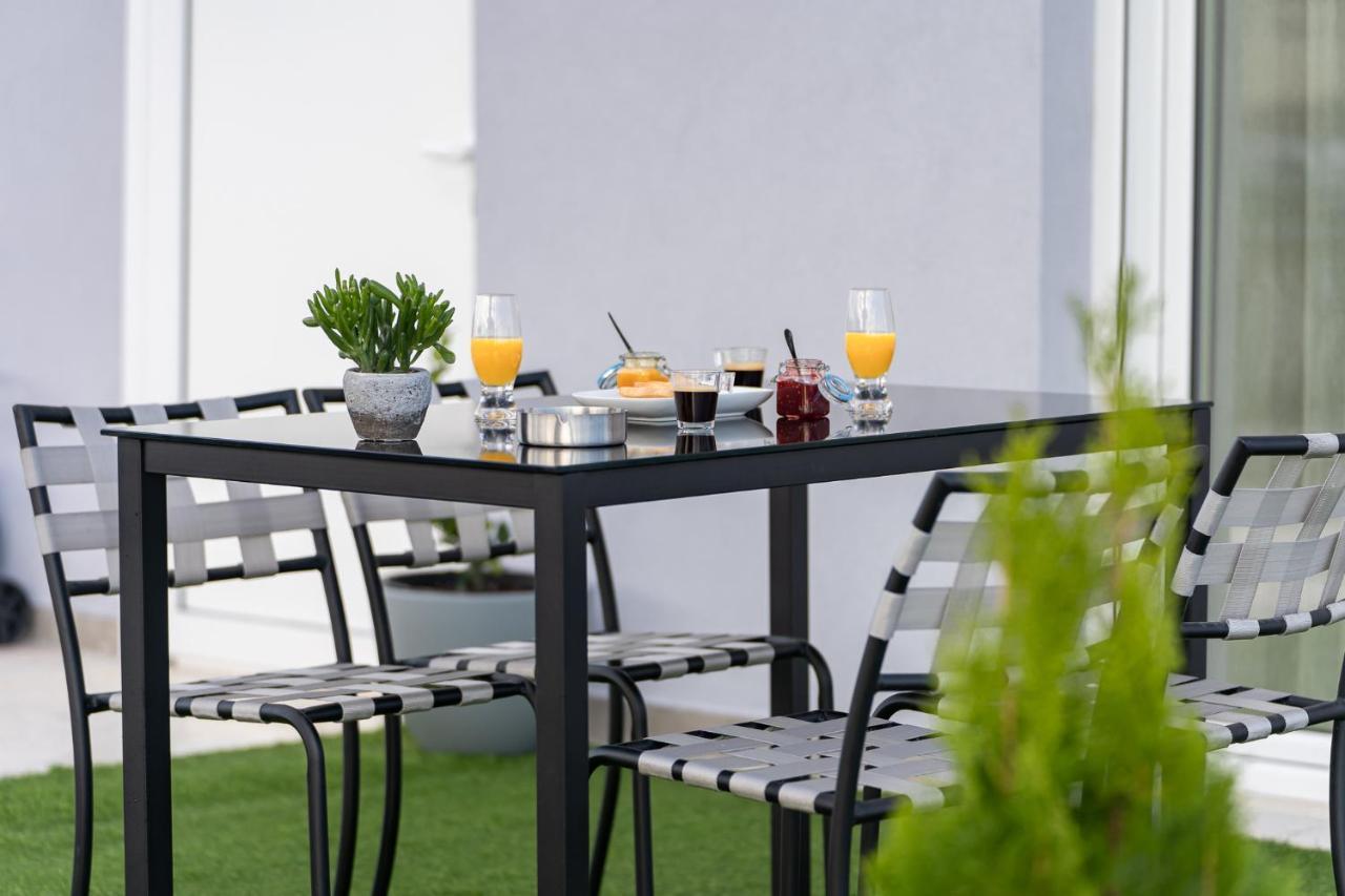 Lux Palace Trikala 外观 照片